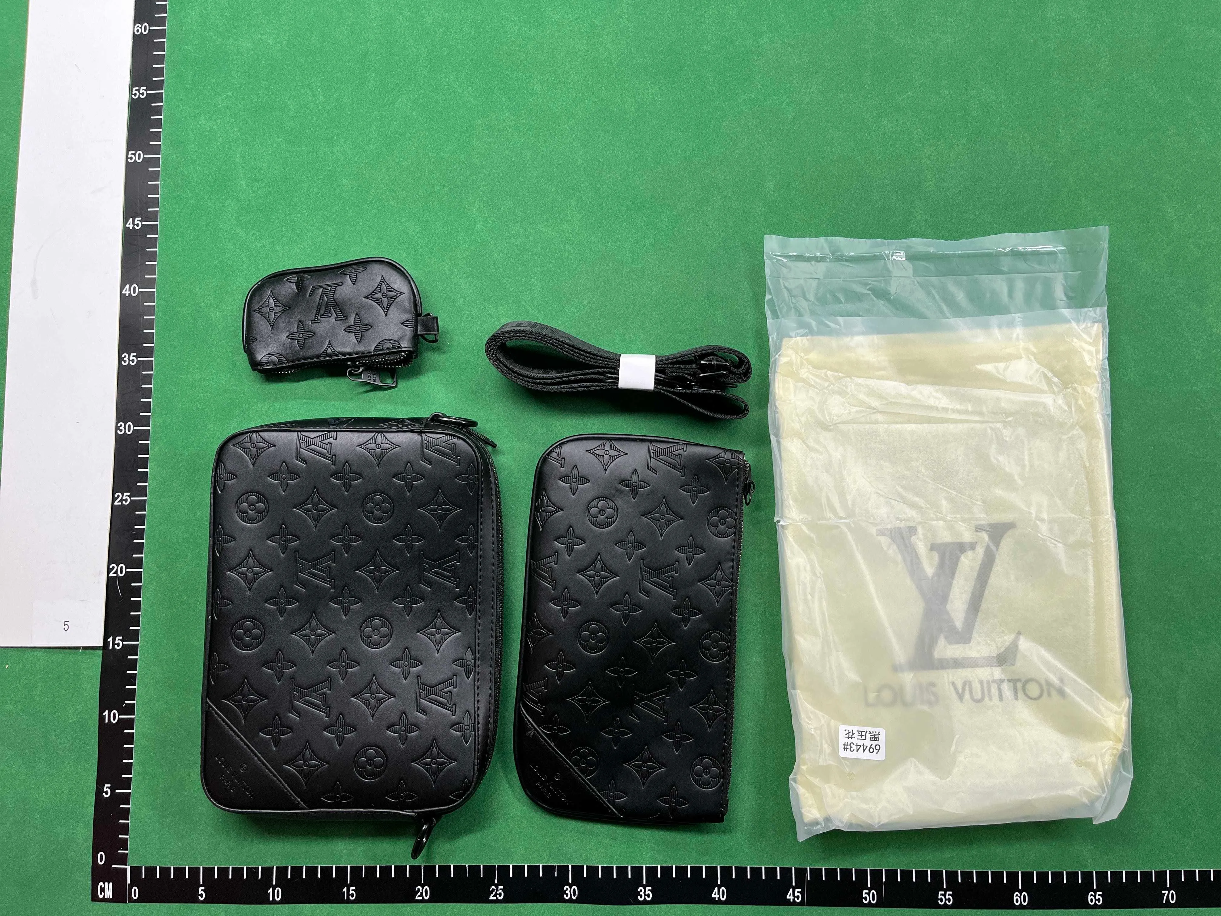 Great quality messenger bags thumbnail 3